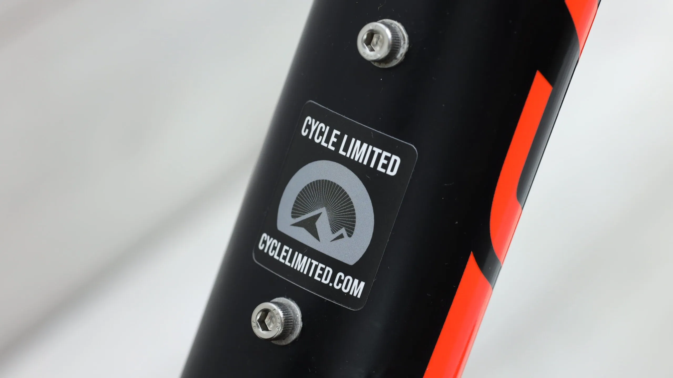 2017 Cannondale Habit Carbon 3  Mountain Bike - Medium