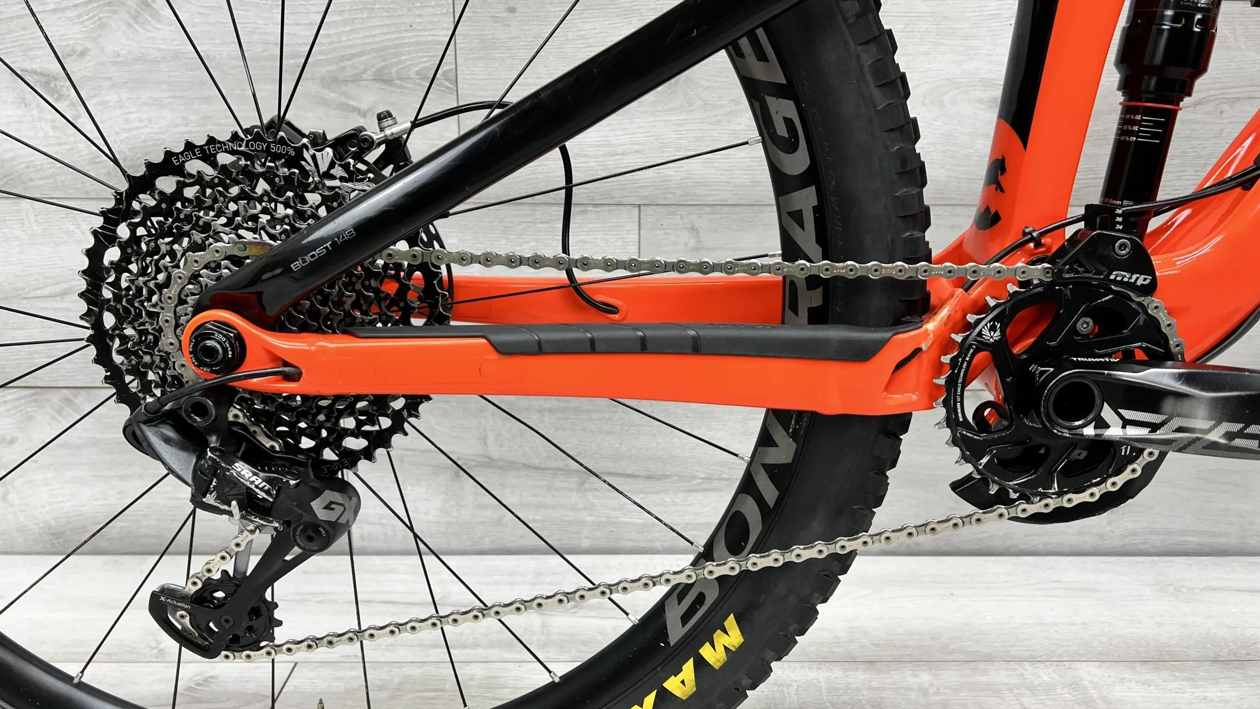 2018 Trek Slash 9.8  Mountain Bike - Small