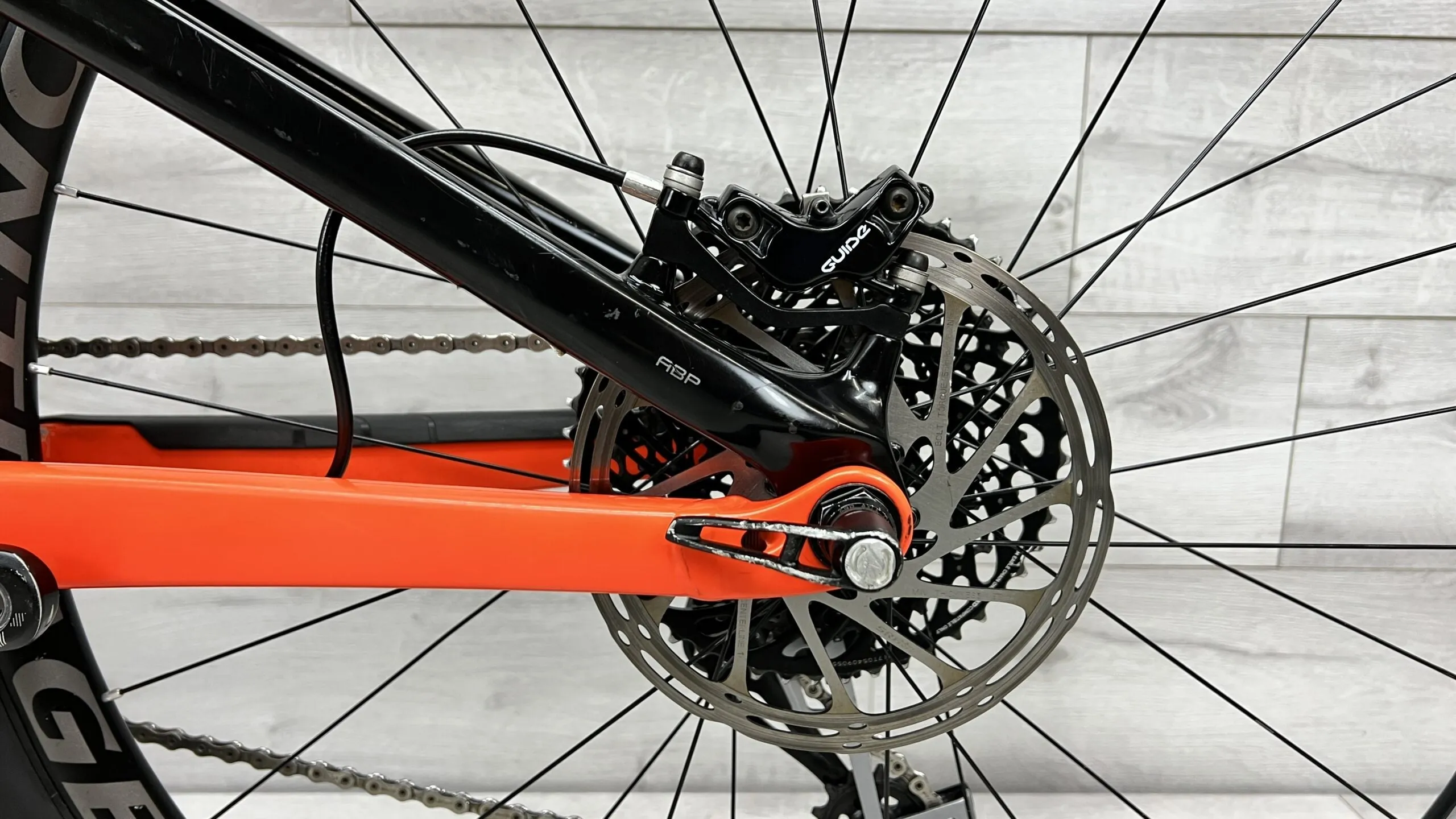 2018 Trek Slash 9.8  Mountain Bike - Small
