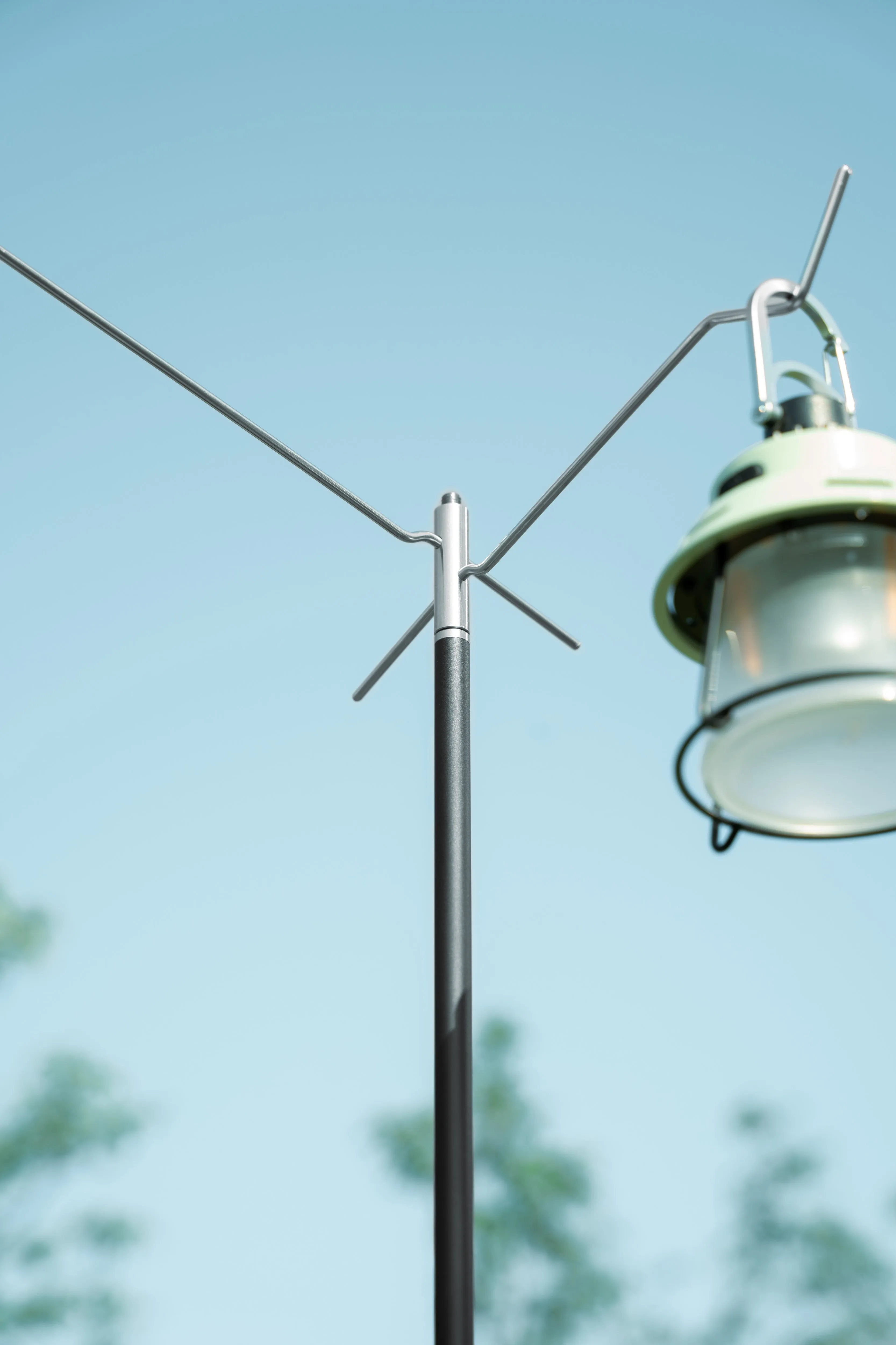 BLACKDEER Traveler Desk Multi-Purpose Lamp Pole