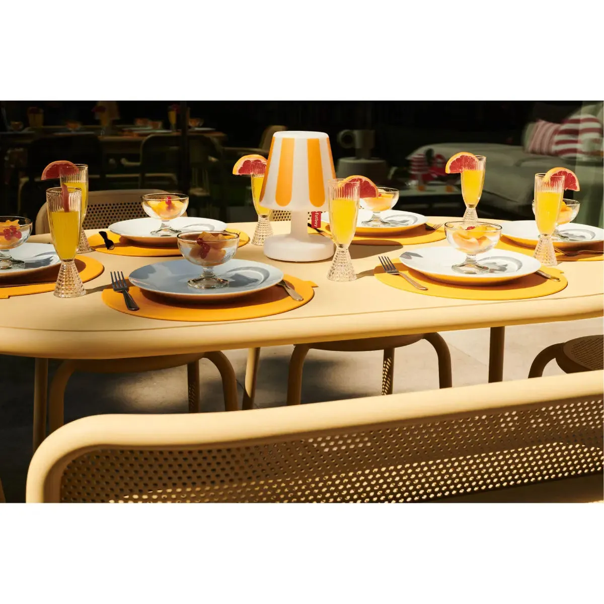 Fatboy Toni Tavolo Dining Table & Chair Set (6 - Seater)