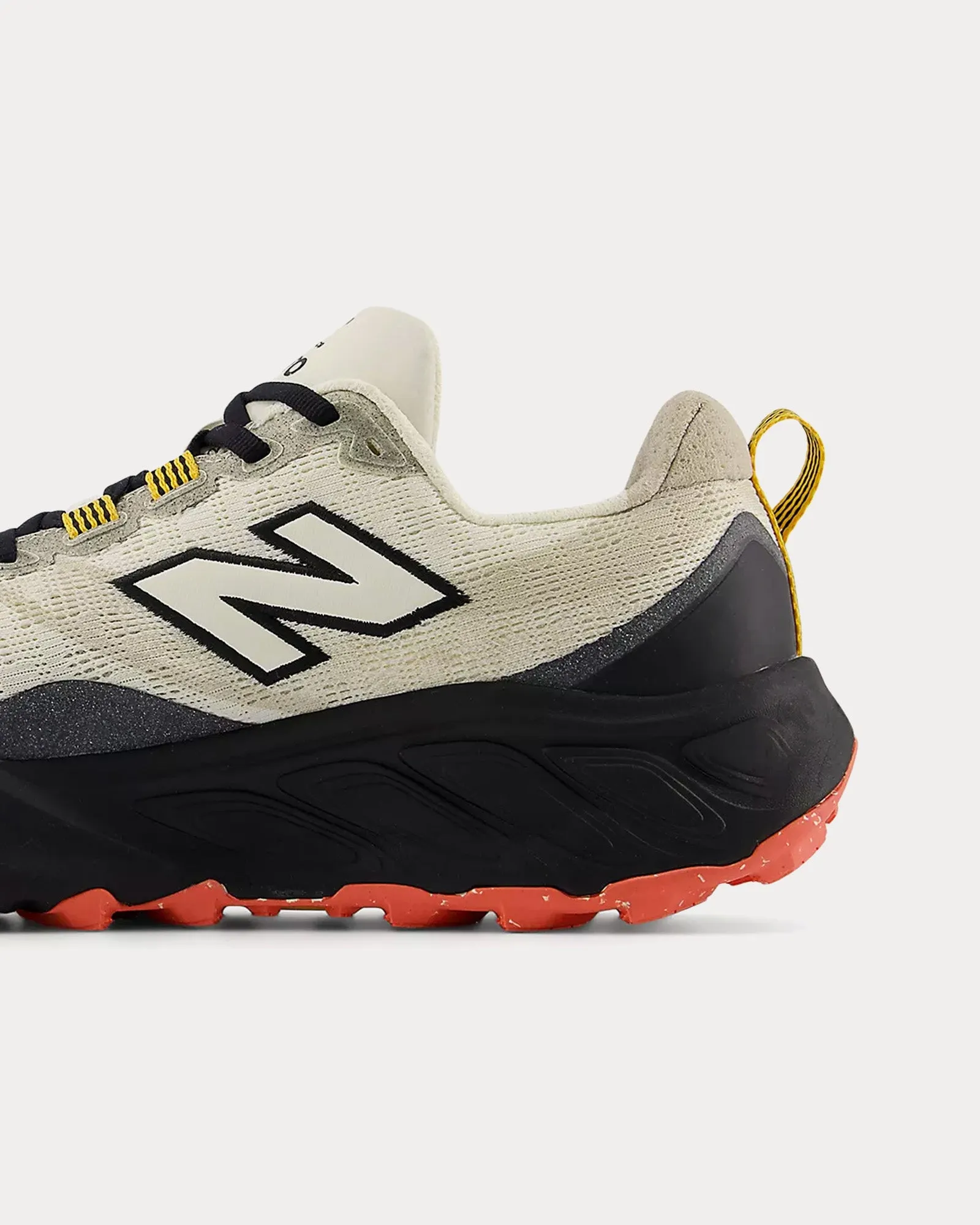 Fresh Foam X Hierro v9 Angora / Black / Drift Red Running Shoes