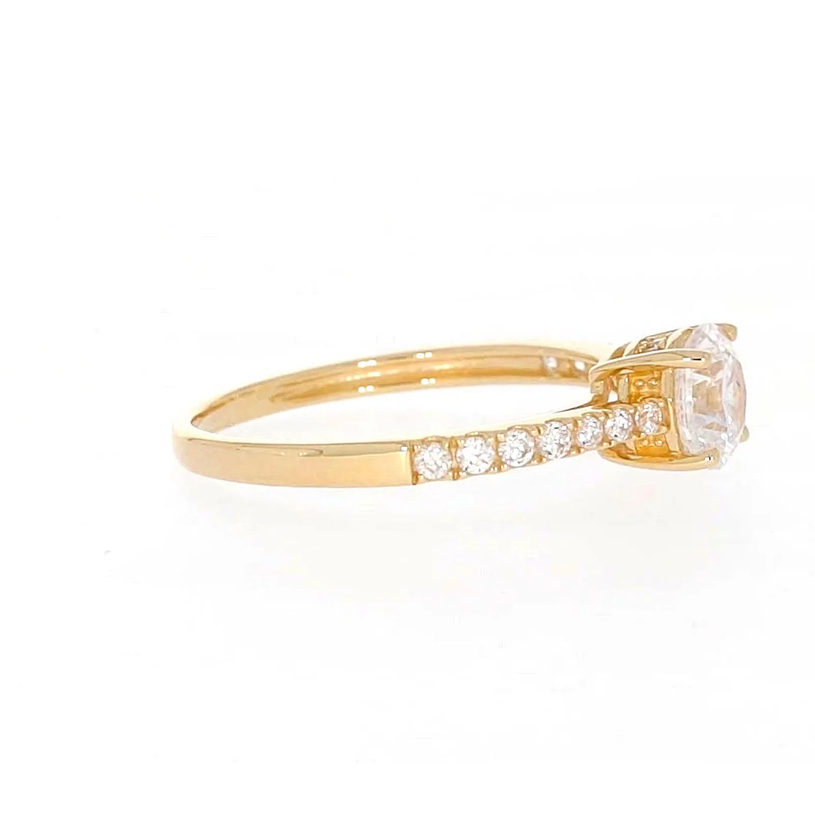 HUSH 9ct Yellow Gold Round Brilliant Cut with 1 CARAT tw of Diamond Simulants Ring