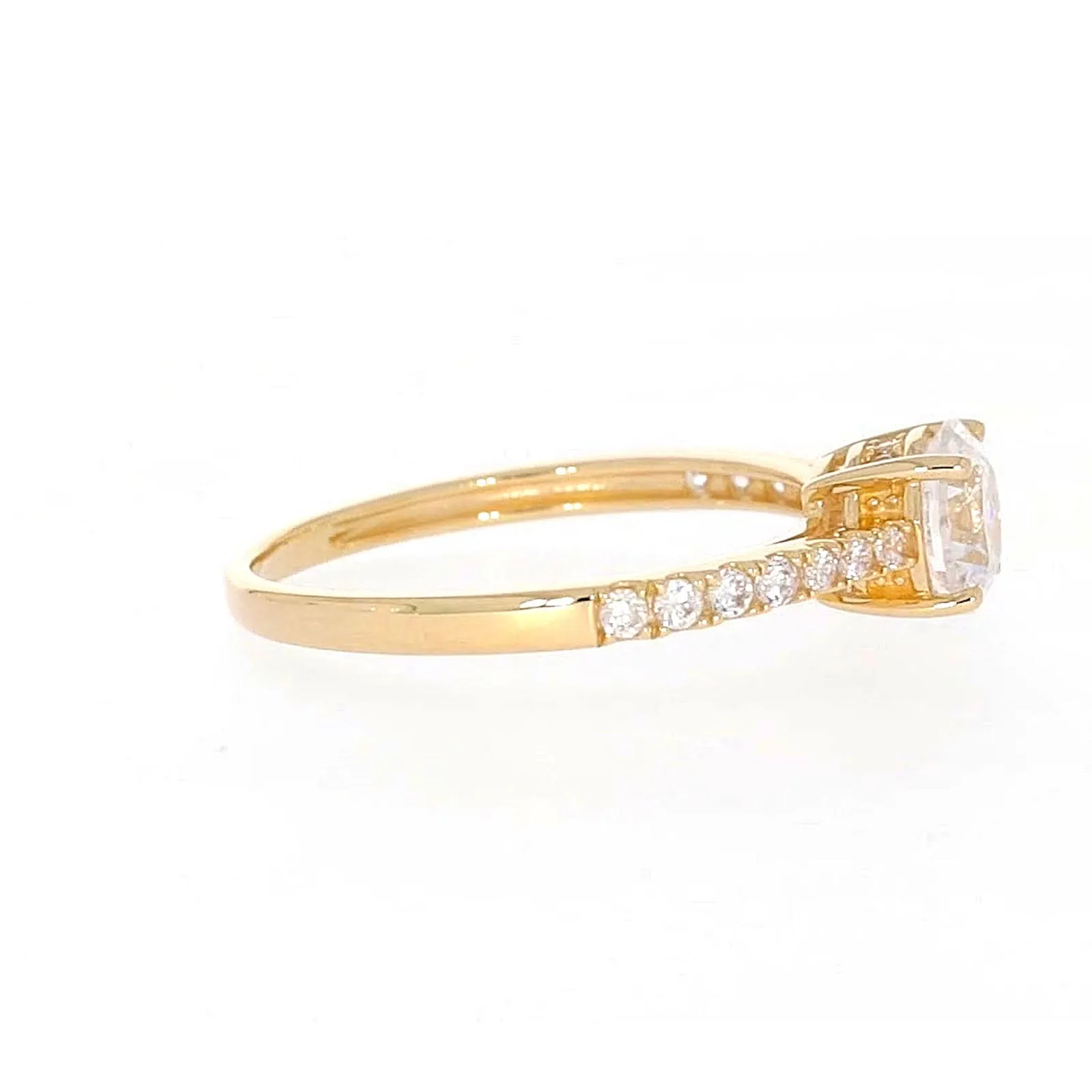 HUSH 9ct Yellow Gold Round Brilliant Cut with 1 CARAT tw of Diamond Simulants Ring