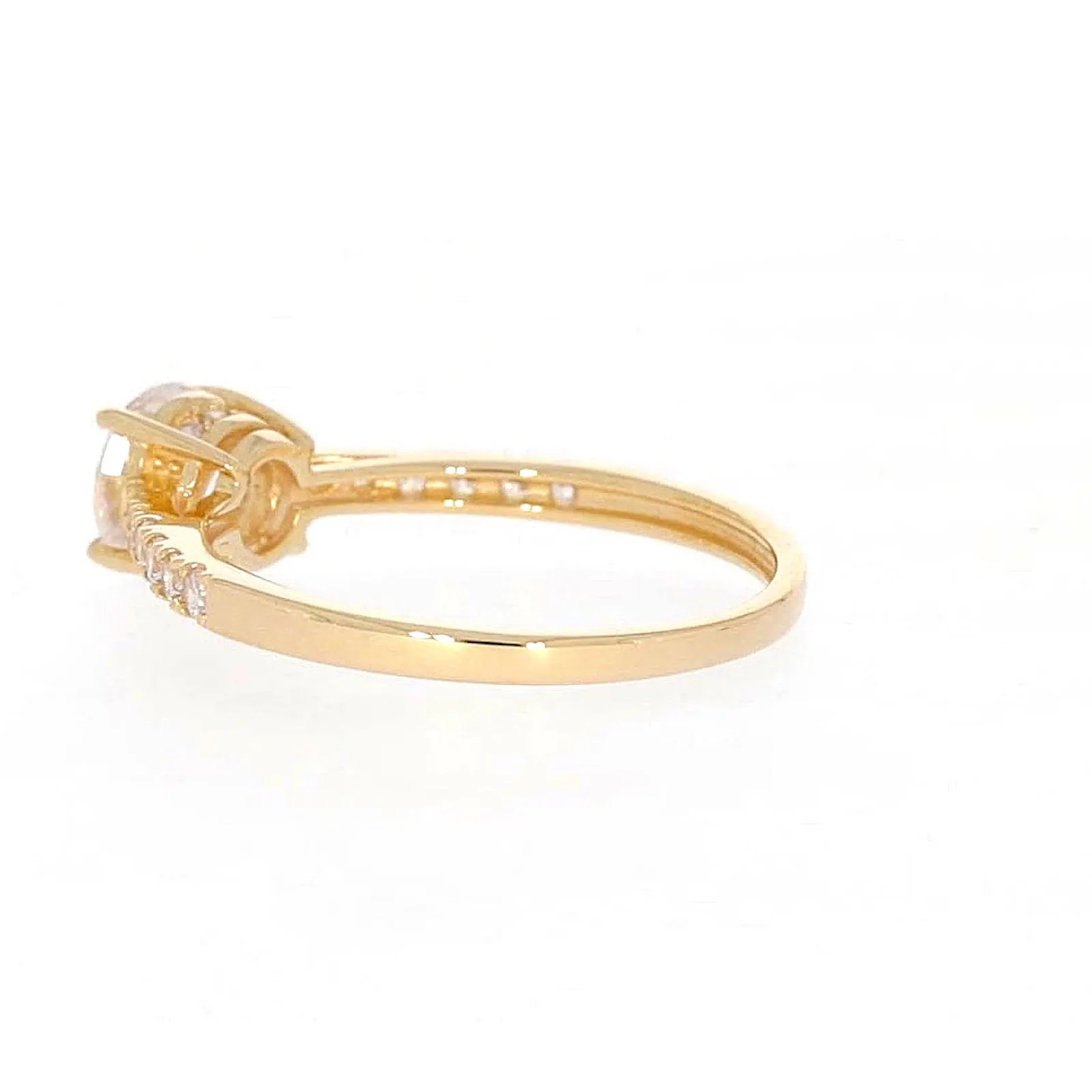 HUSH 9ct Yellow Gold Round Brilliant Cut with 1 CARAT tw of Diamond Simulants Ring