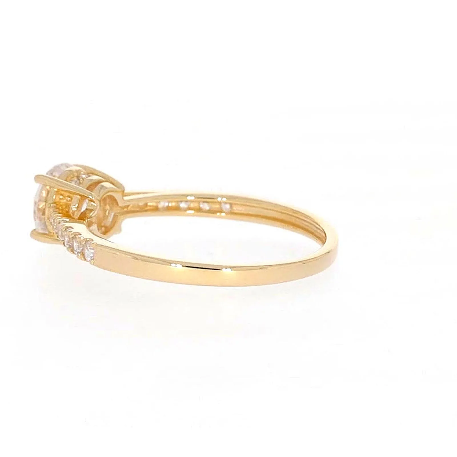 HUSH 9ct Yellow Gold Round Brilliant Cut with 1 CARAT tw of Diamond Simulants Ring