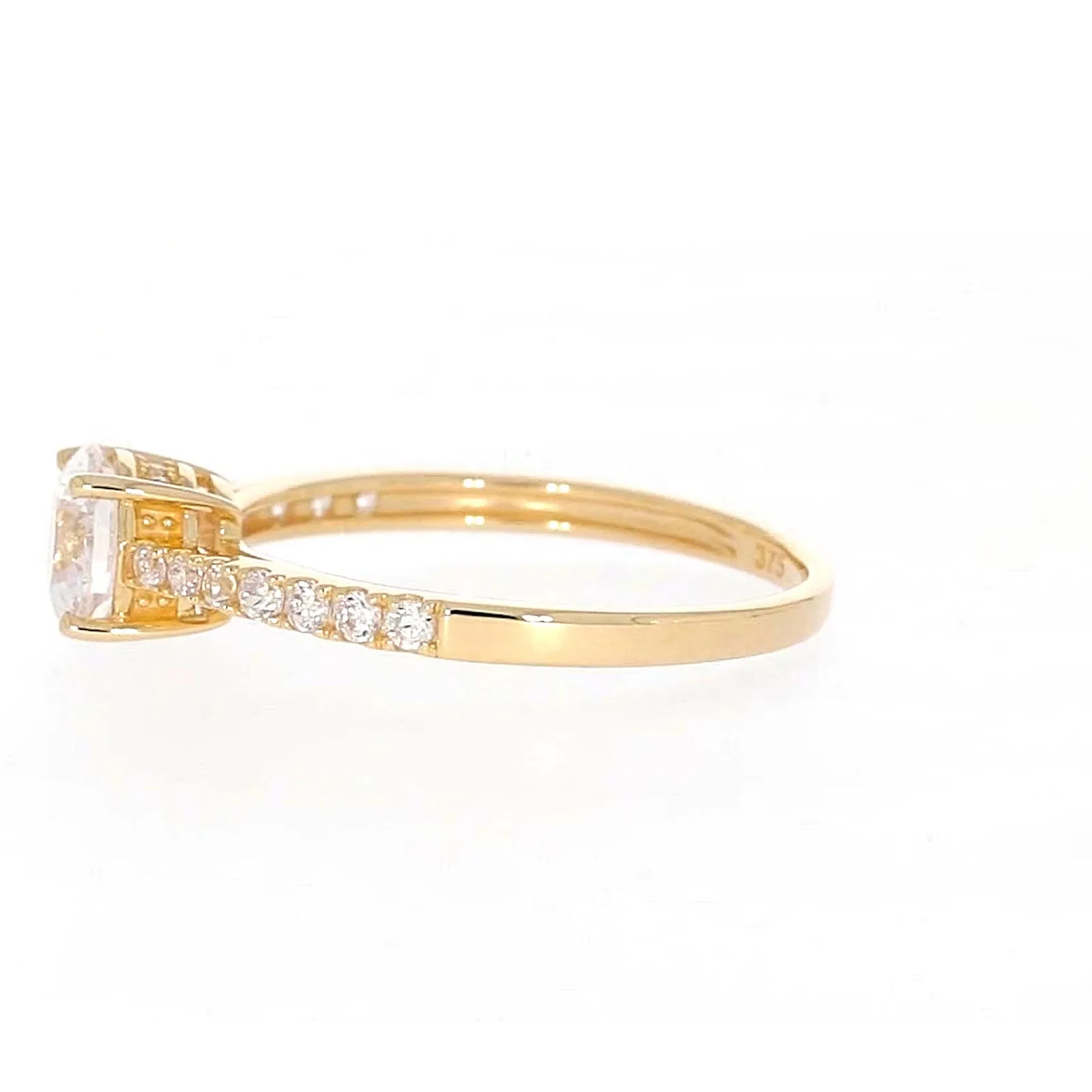 HUSH 9ct Yellow Gold Round Brilliant Cut with 1 CARAT tw of Diamond Simulants Ring