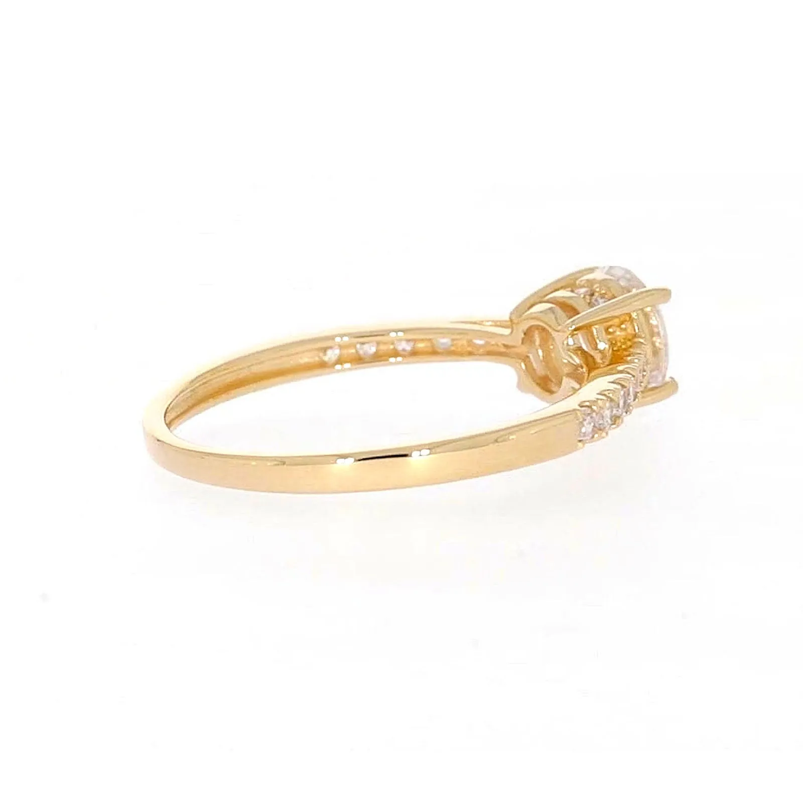 HUSH 9ct Yellow Gold Round Brilliant Cut with 1 CARAT tw of Diamond Simulants Ring