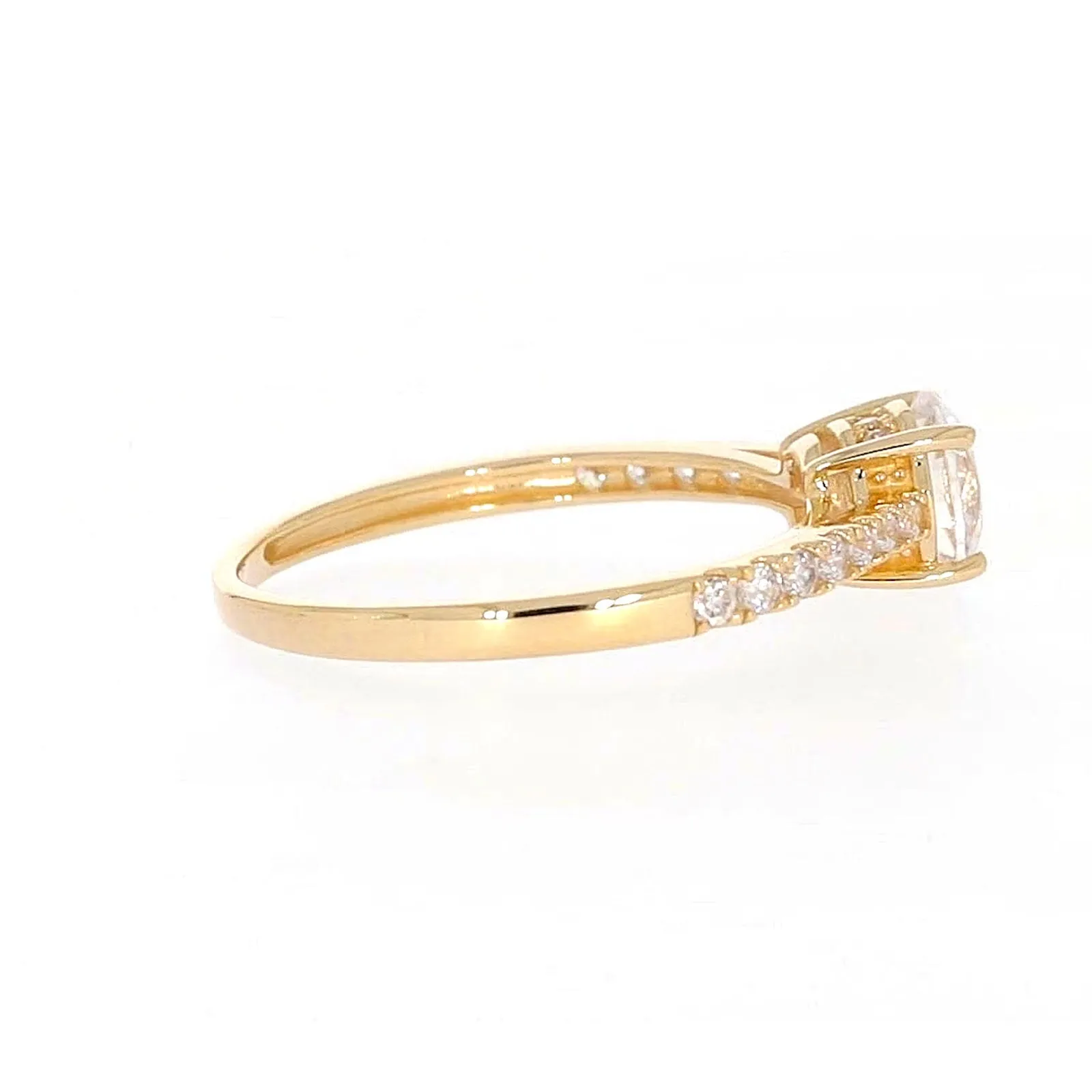 HUSH 9ct Yellow Gold Round Brilliant Cut with 1 CARAT tw of Diamond Simulants Ring