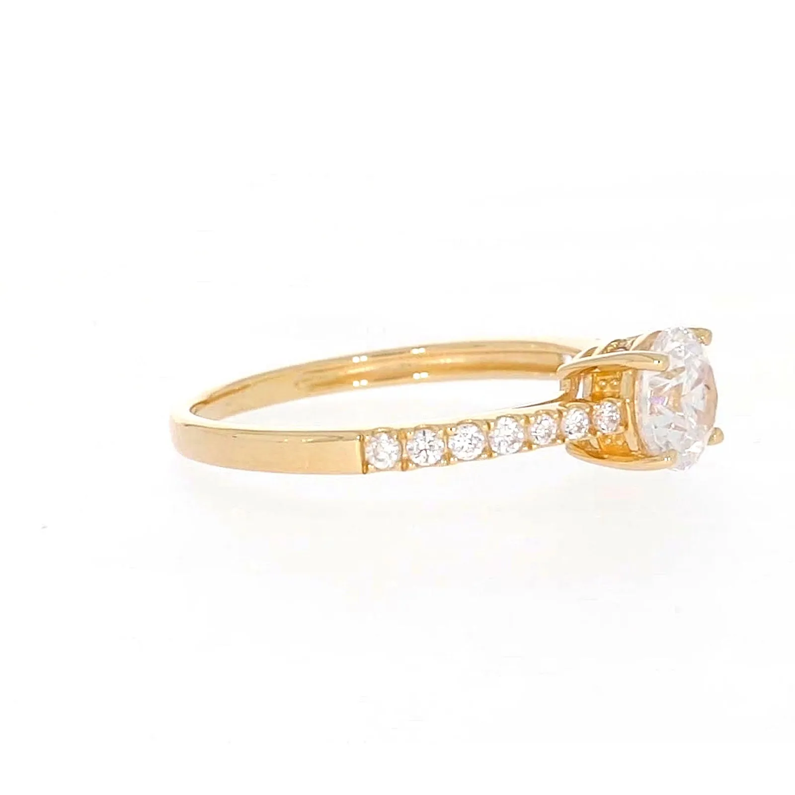 HUSH 9ct Yellow Gold Round Brilliant Cut with 1 CARAT tw of Diamond Simulants Ring