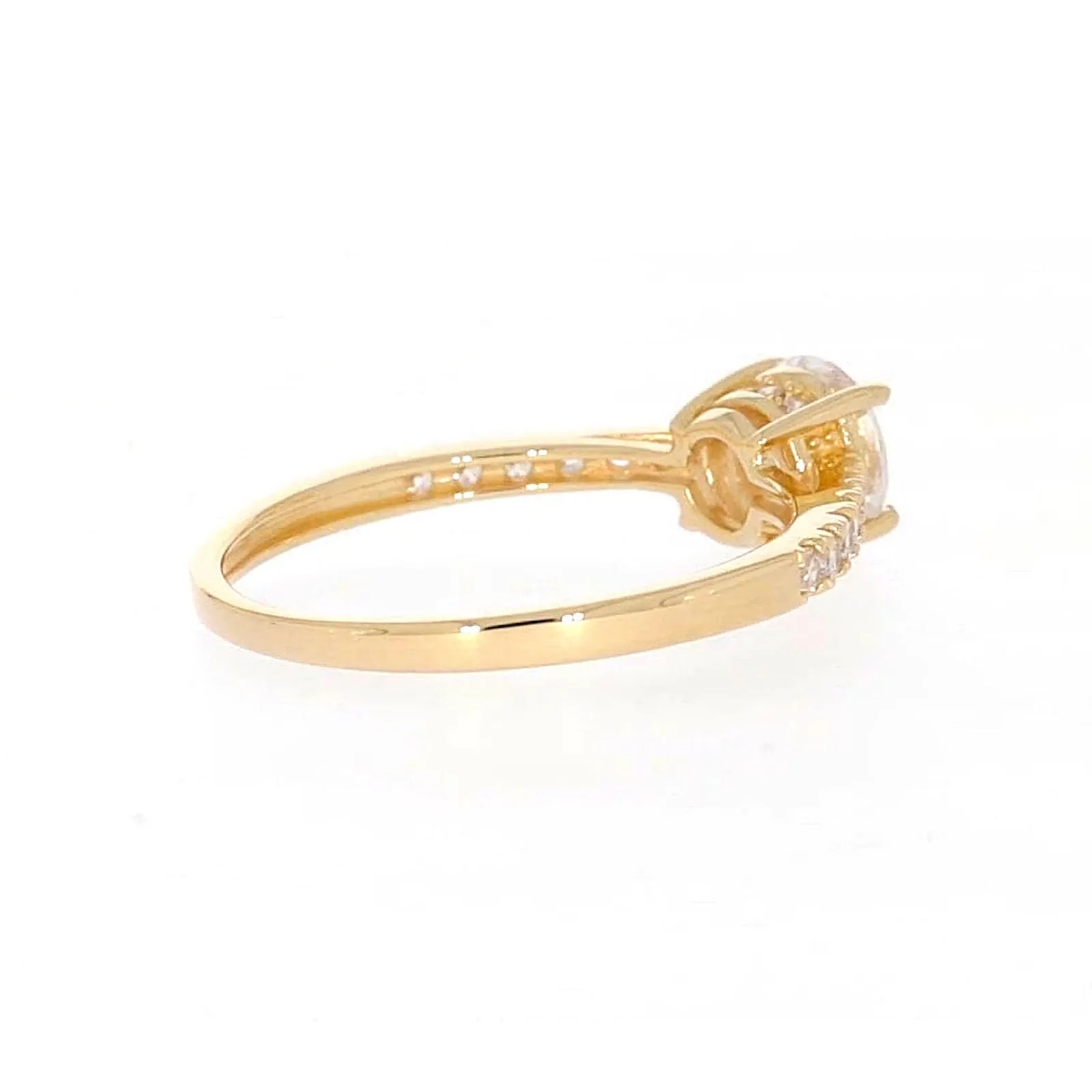 HUSH 9ct Yellow Gold Round Brilliant Cut with 1 CARAT tw of Diamond Simulants Ring