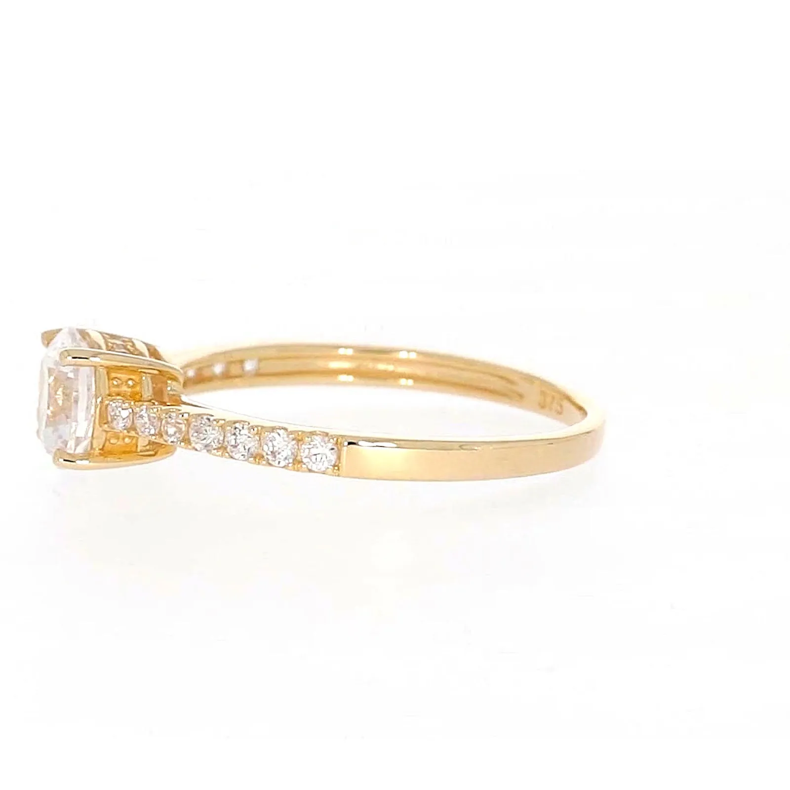 HUSH 9ct Yellow Gold Round Brilliant Cut with 1 CARAT tw of Diamond Simulants Ring