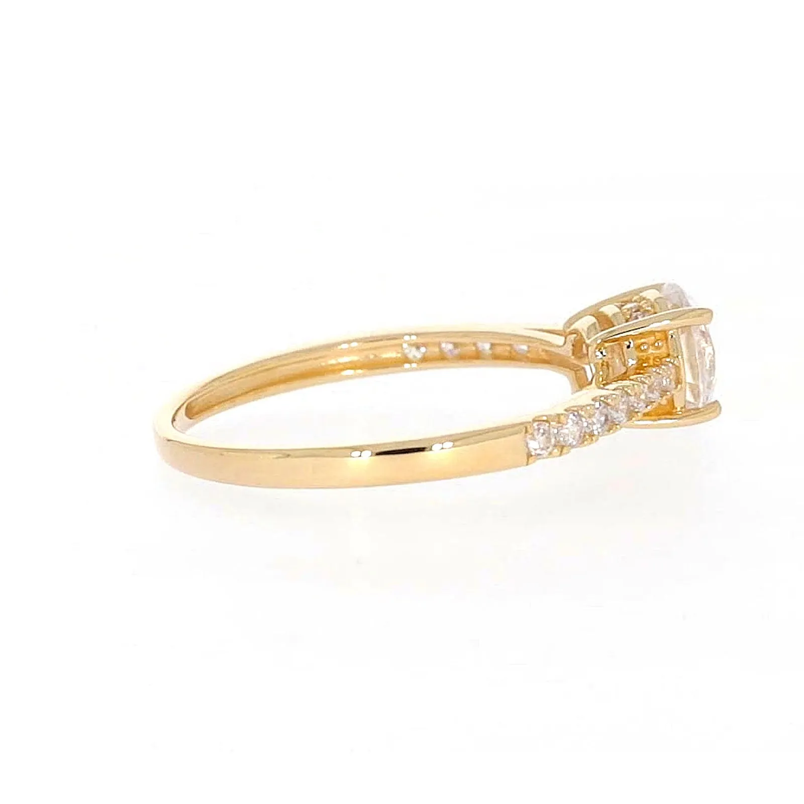 HUSH 9ct Yellow Gold Round Brilliant Cut with 1 CARAT tw of Diamond Simulants Ring