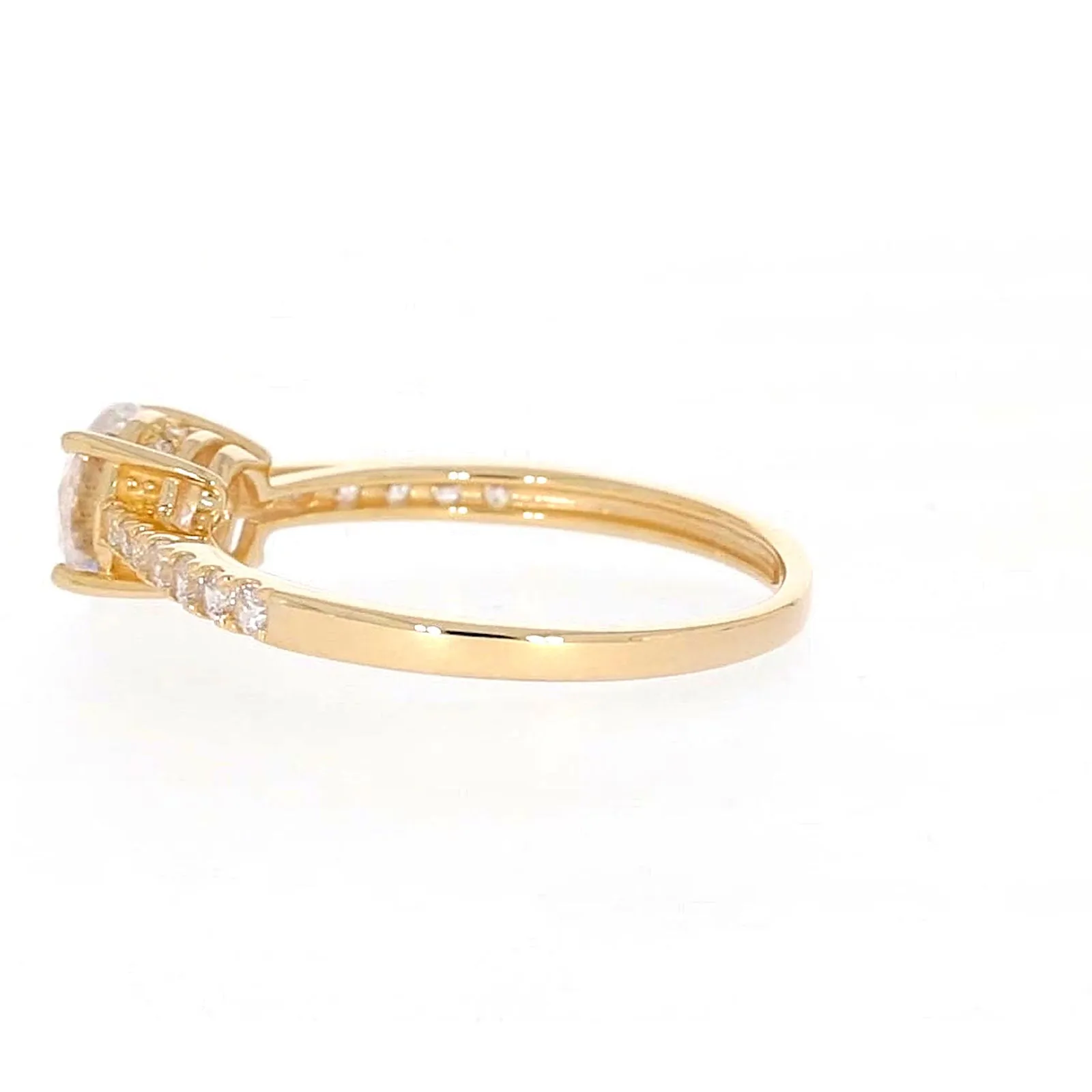 HUSH 9ct Yellow Gold Round Brilliant Cut with 1 CARAT tw of Diamond Simulants Ring