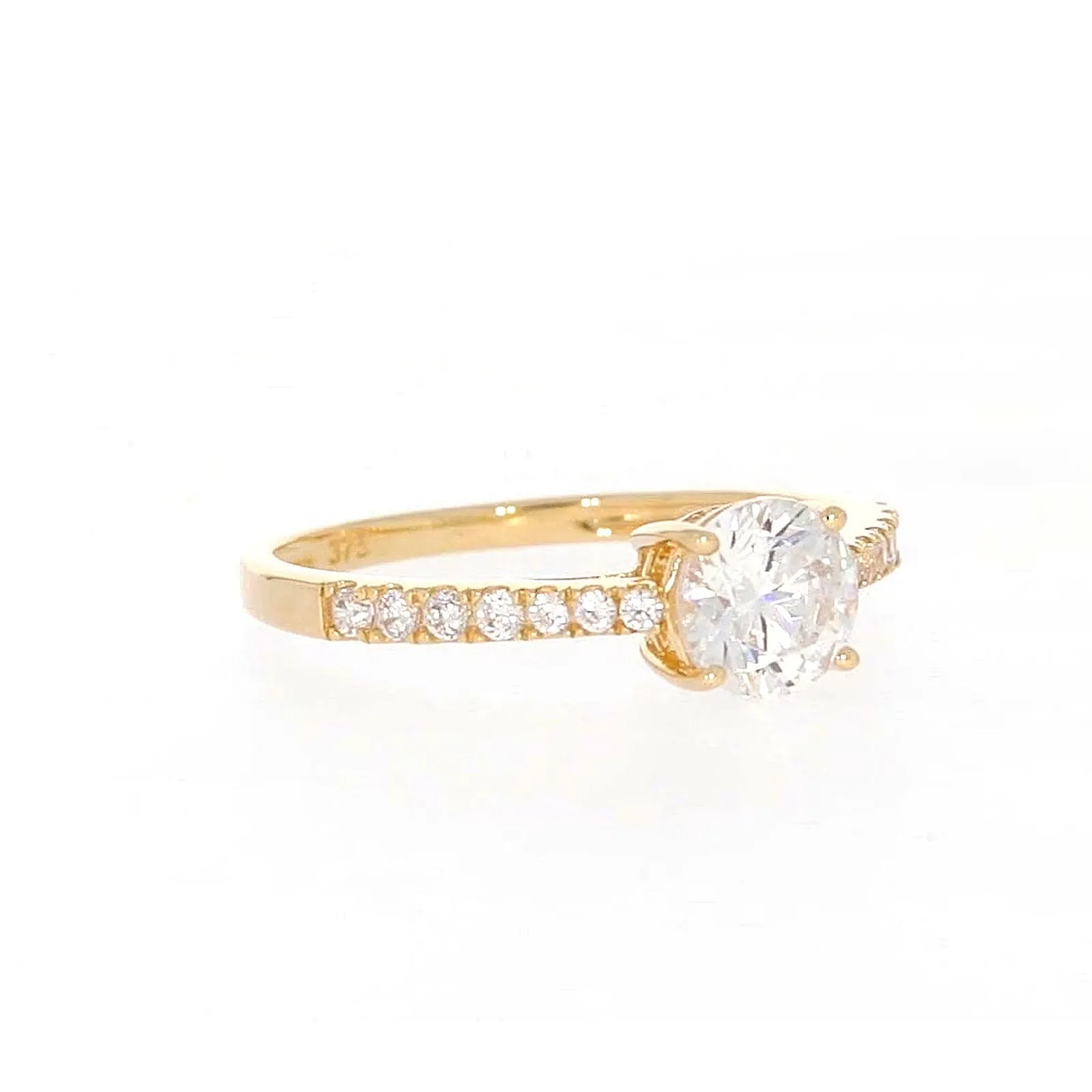 HUSH 9ct Yellow Gold Round Brilliant Cut with 1 CARAT tw of Diamond Simulants Ring