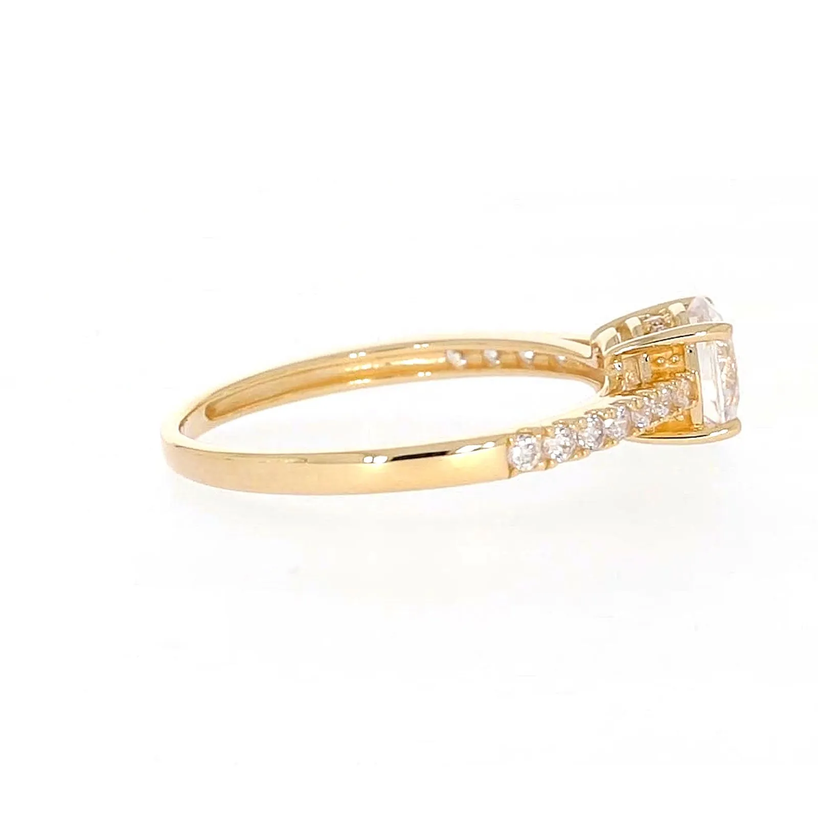 HUSH 9ct Yellow Gold Round Brilliant Cut with 1 CARAT tw of Diamond Simulants Ring
