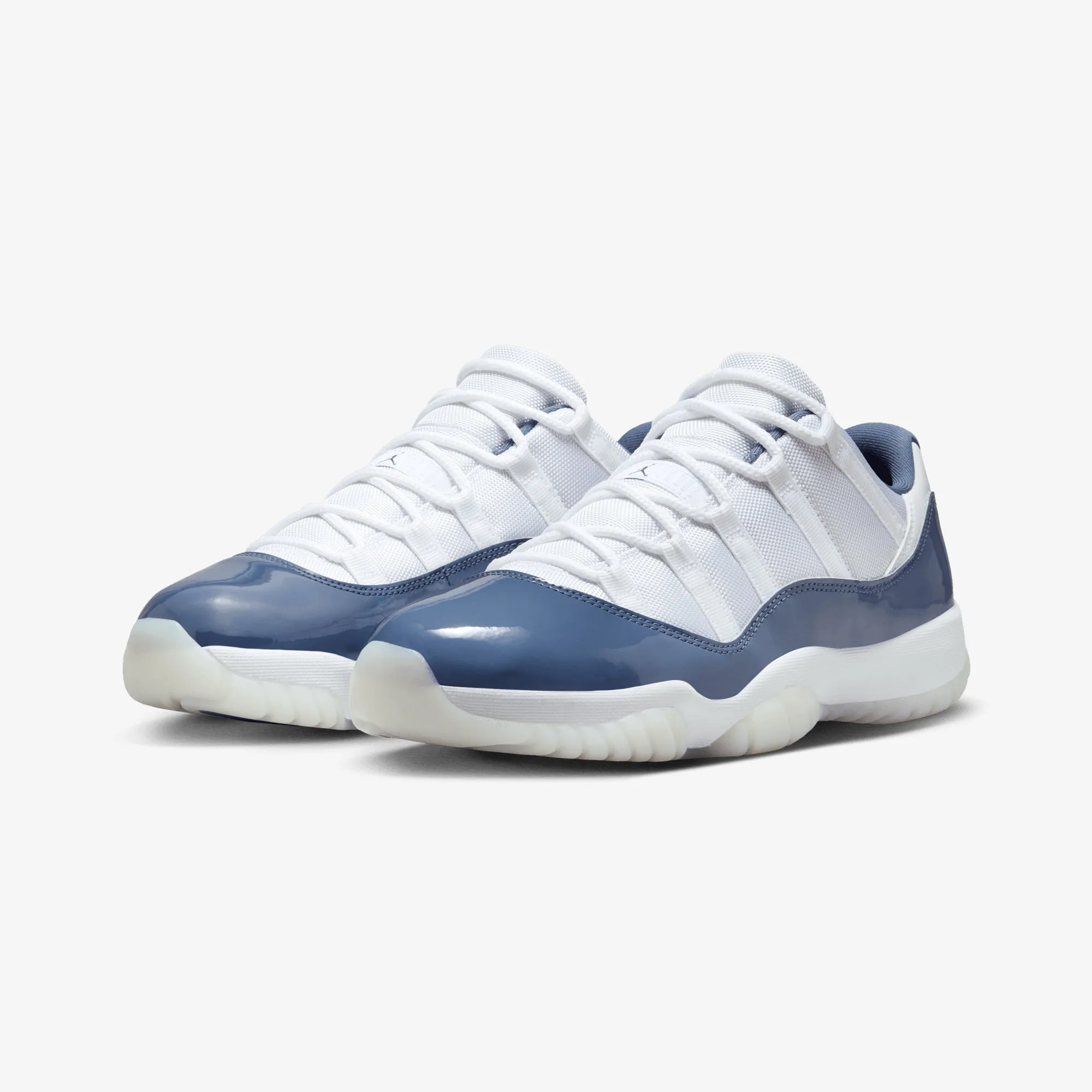 JORDAN | AIR JORDAN 11 RETRO LOW { WHITE/MIDNIGHT NAVY-DIFFUSED BLUE