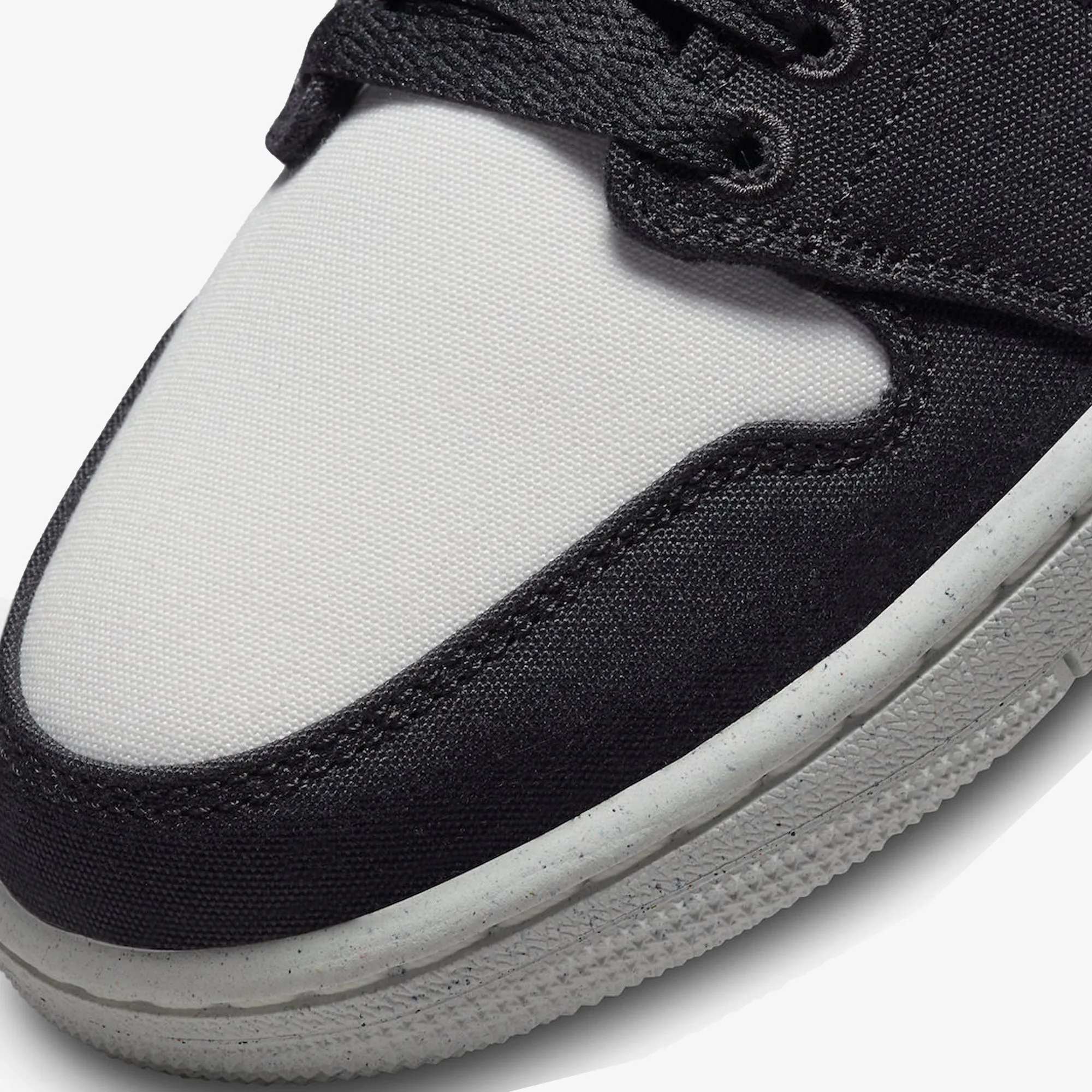 Jordan | WMN'S AIR JORDAN 1 MID SE  { SAIL/BLACK-LT STEEL GREY