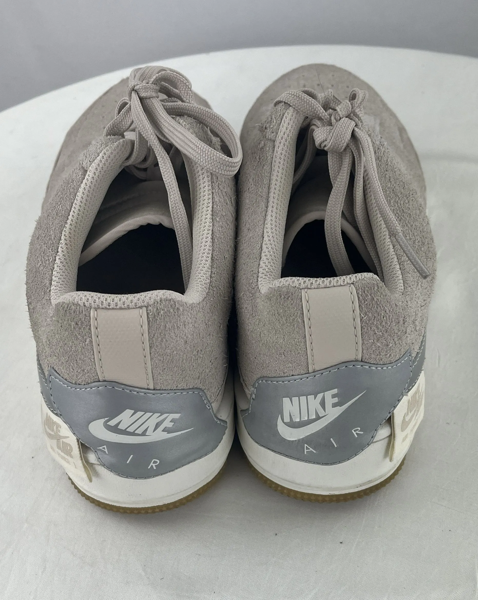 NIKE Women's Air Force1 Jester Gray Athletic Shoes Sneakers Size 9