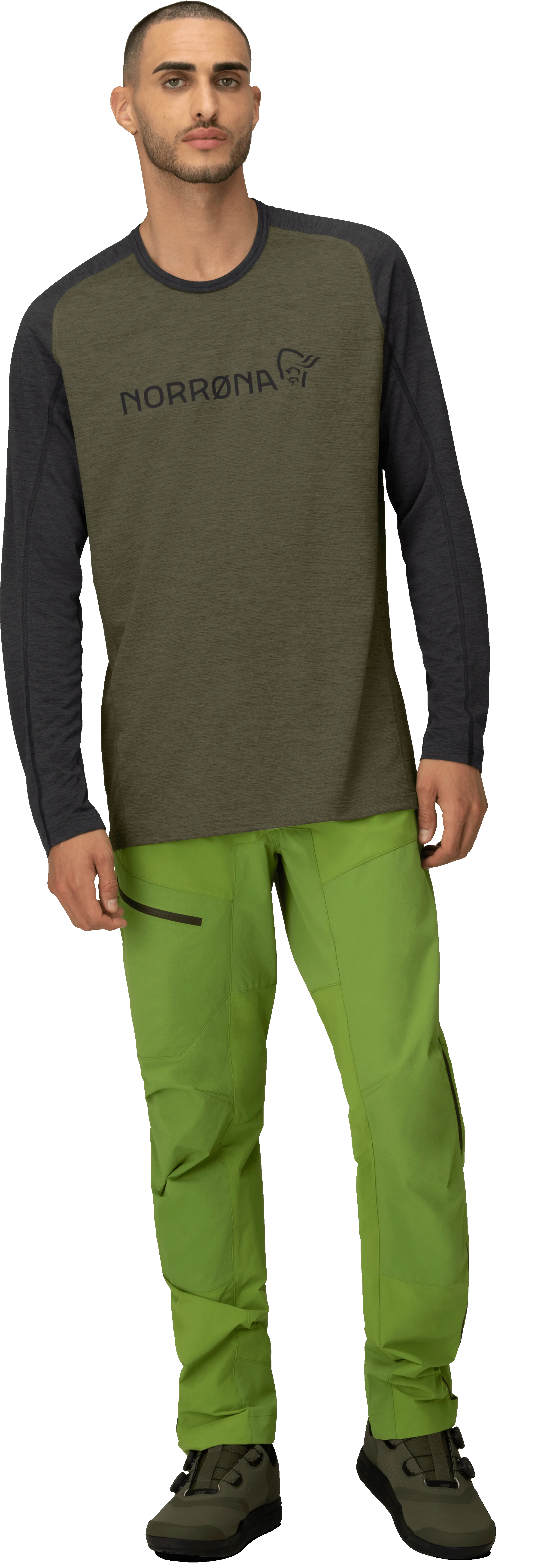 Norrøna Men&#x27;s Fjørå Equaliser Lightweight Long Sleeve Olive Night | Buy Norrøna Men&#x27;s Fjørå Equaliser Lightweight Long Sleeve Olive Night here | Outnorth