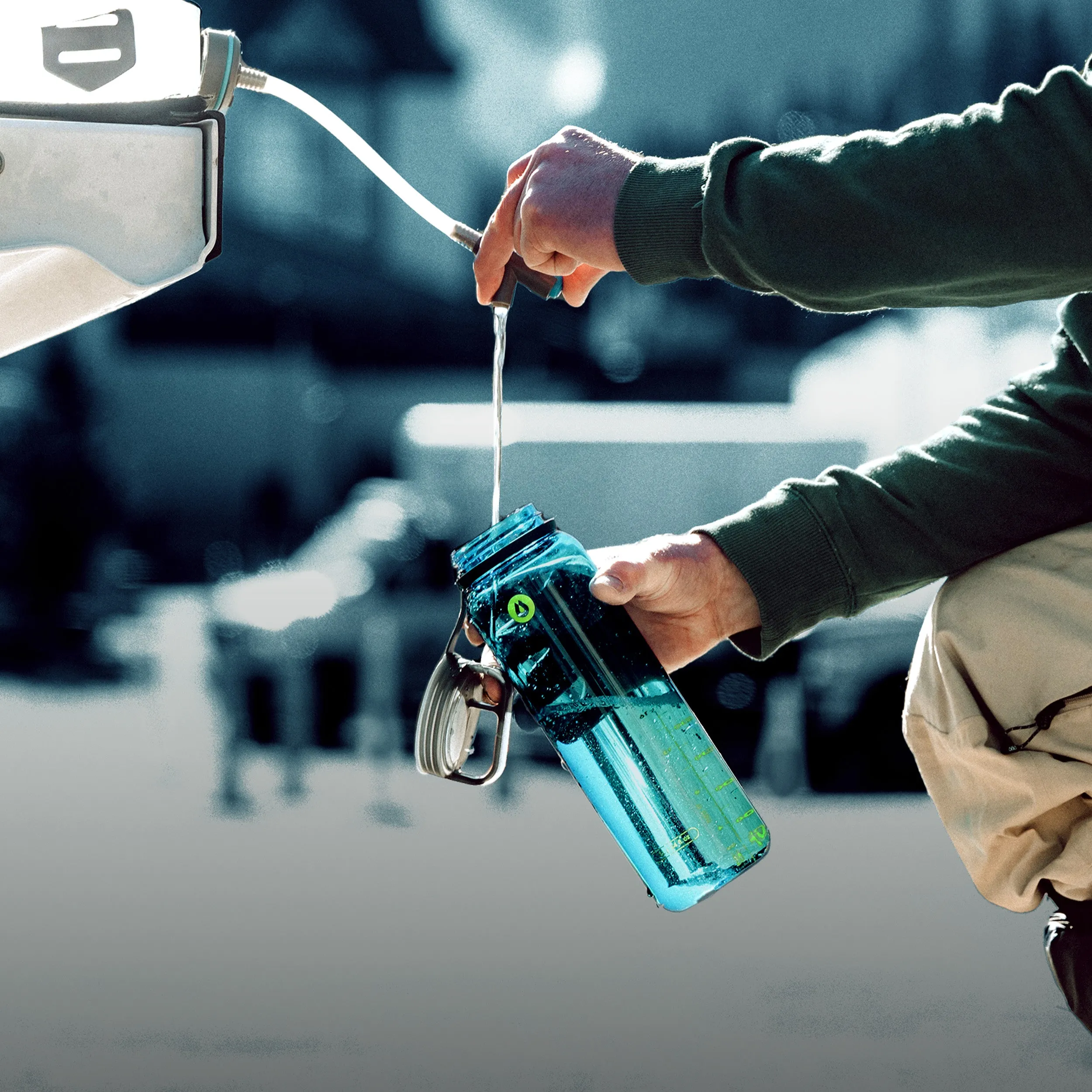 RECON™ Clip & Carry 1L/32oz