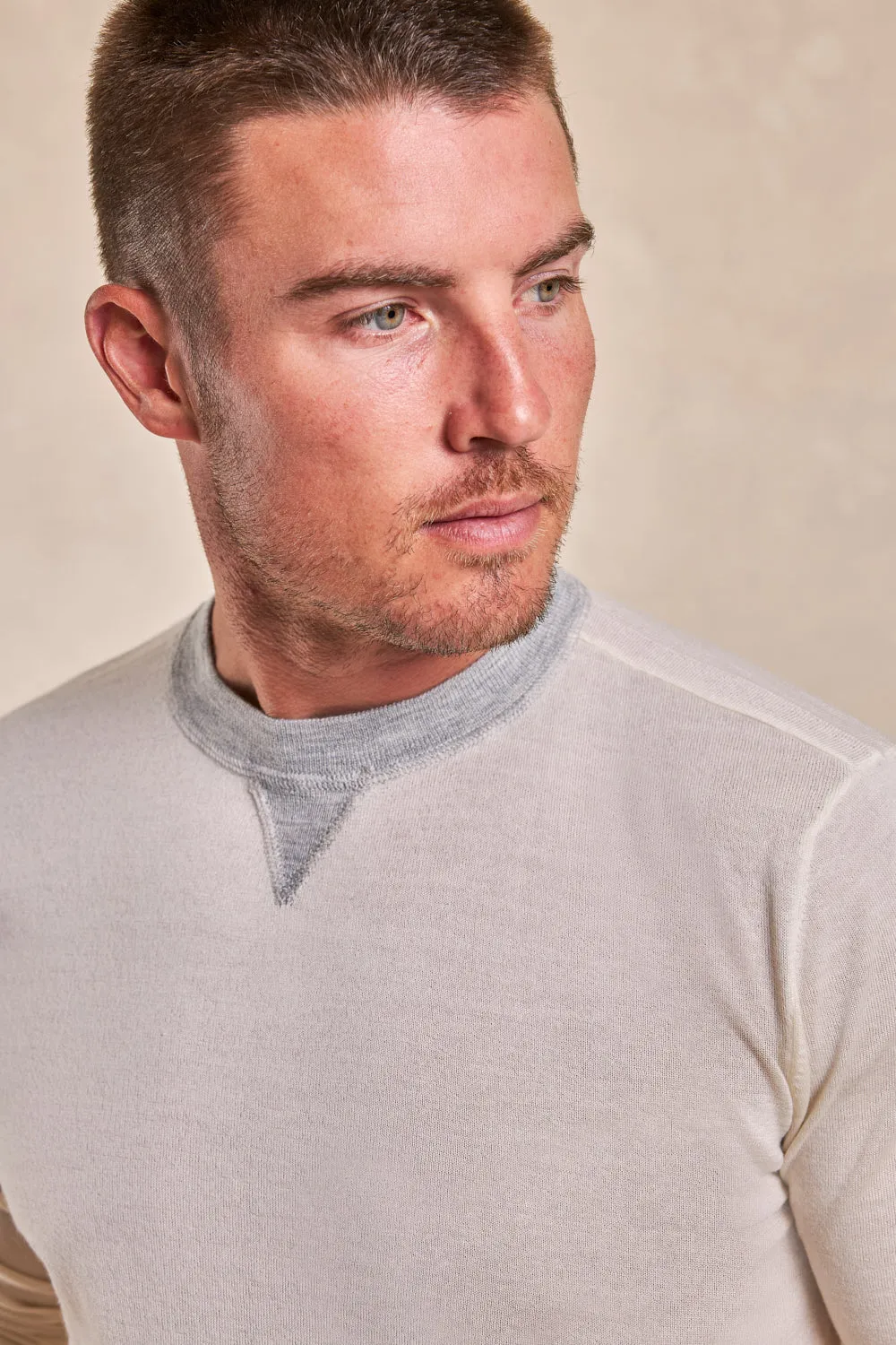 The Huck - Cotton Cashmere Lightweight Varsity Crew Sweatshirt - Ecru Grey